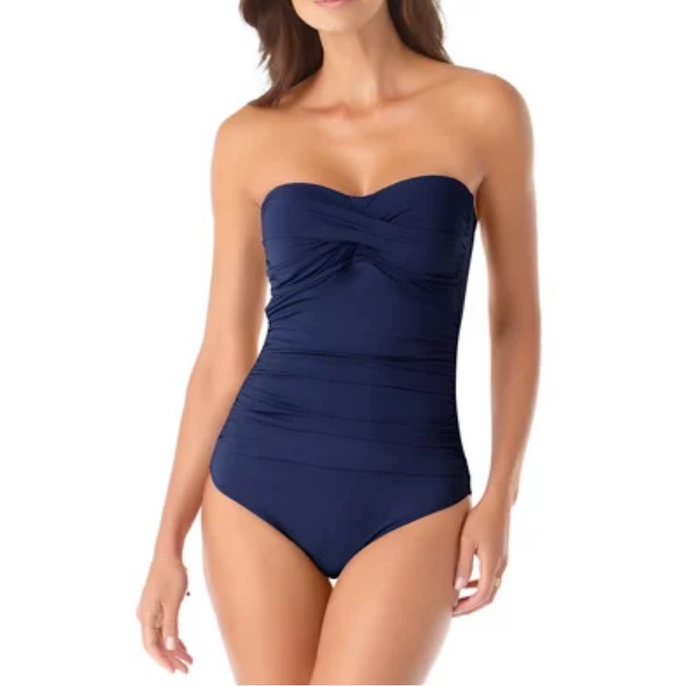 Anne Cole®
Solid Navy Collection